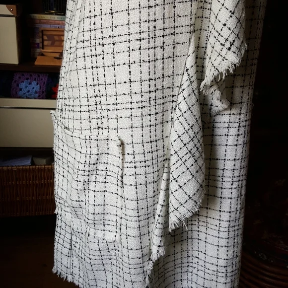 Zara Tweed Asymmetric Ruffle Dress V Neck Pockets - Picture 5 of 9